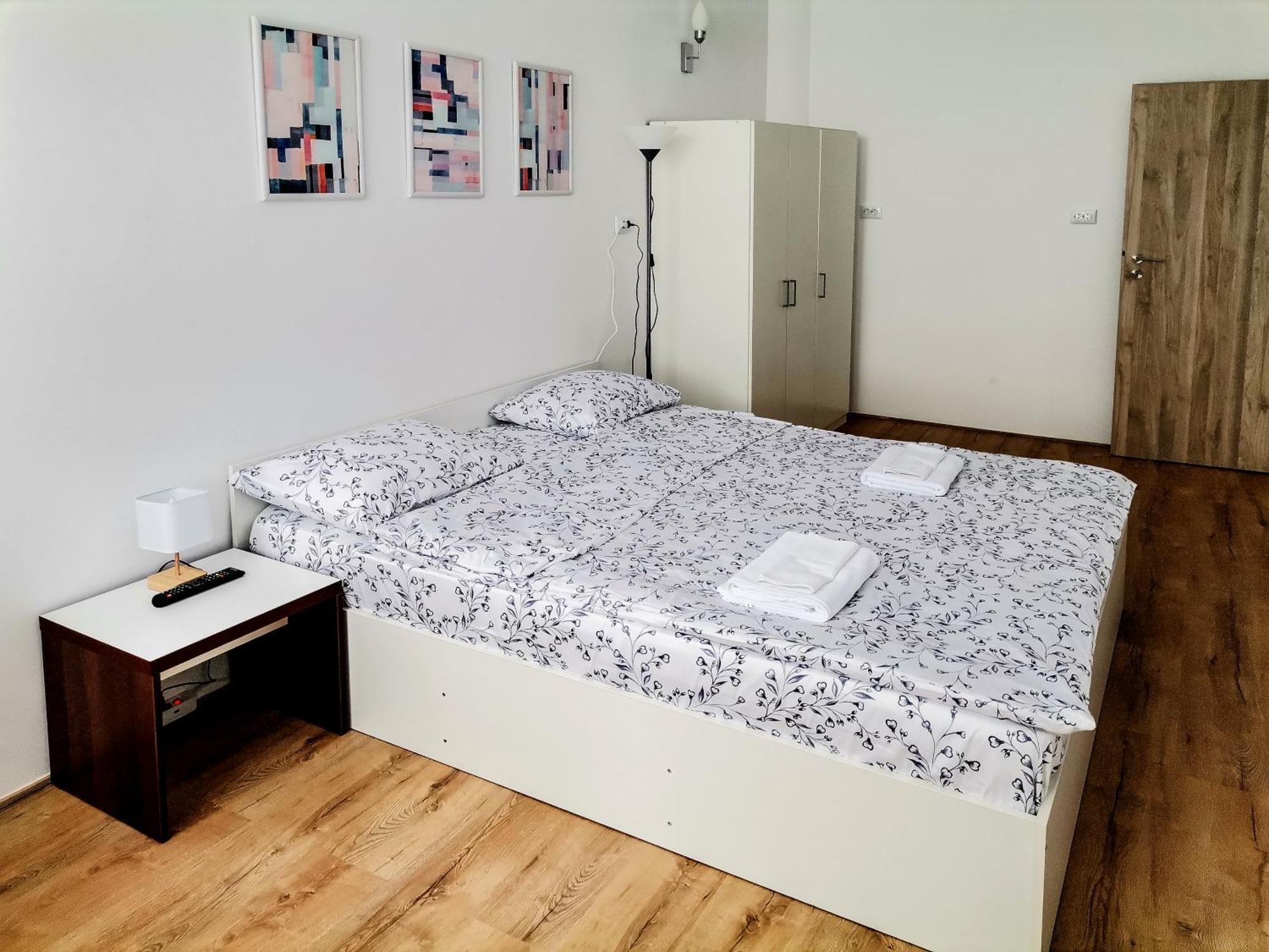 Central Kronstadt Apartments บราชอฟ ภายนอก รูปภาพ