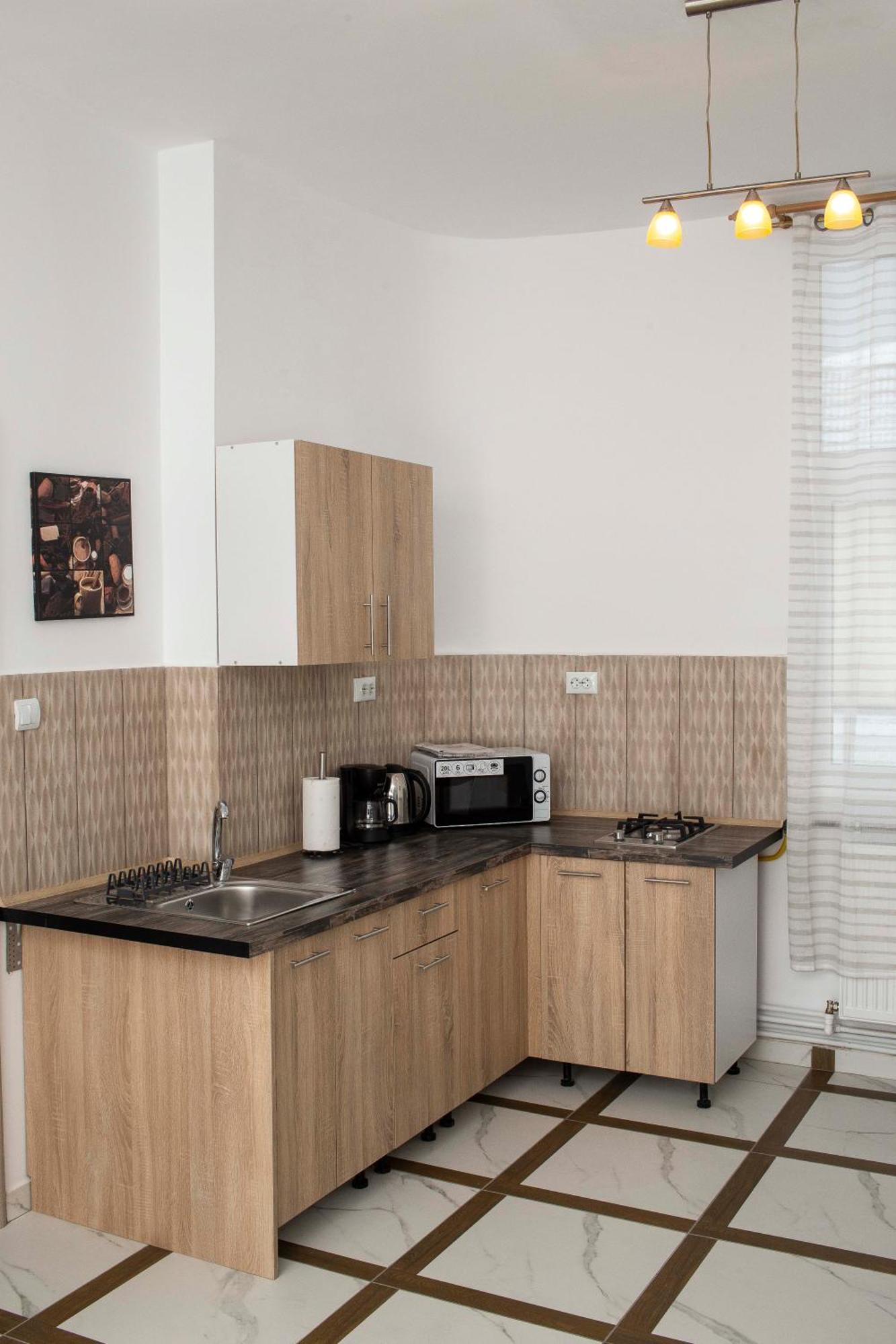 Central Kronstadt Apartments บราชอฟ ภายนอก รูปภาพ